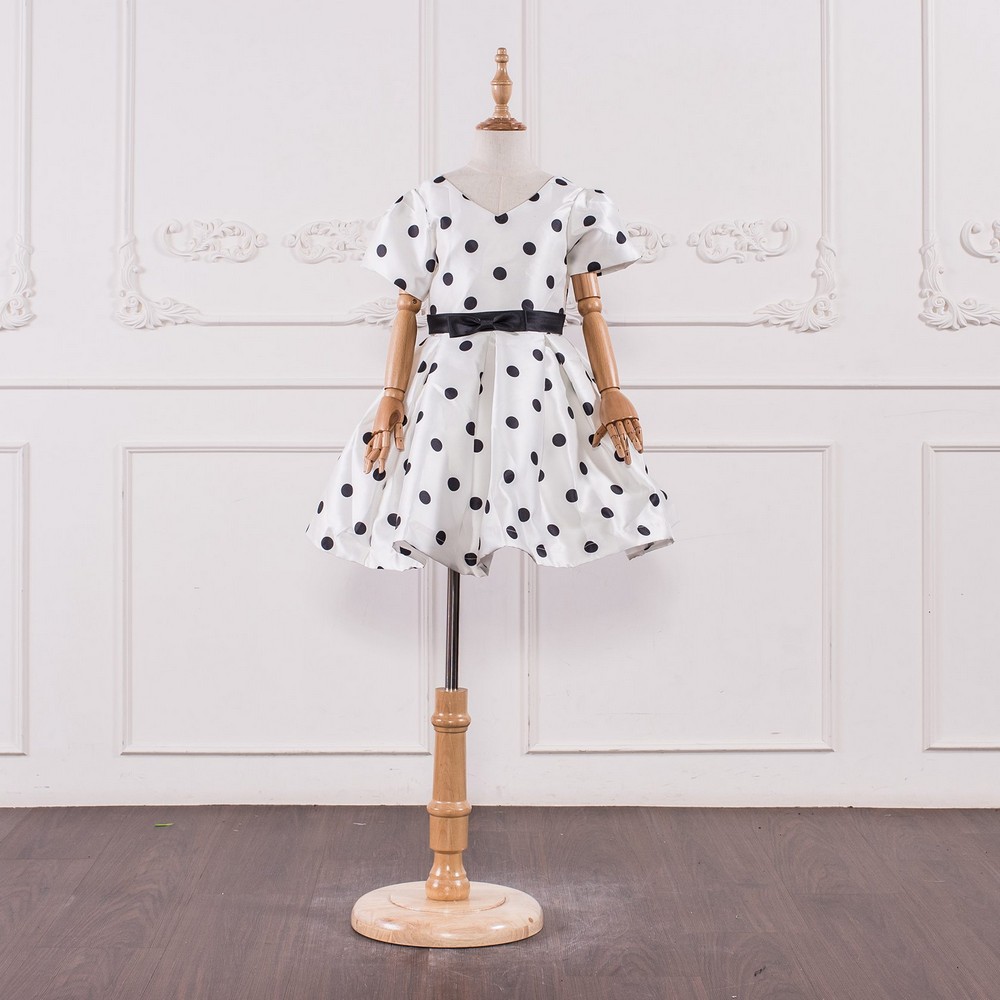 台南花童禮服,台南花童服,台南小禮服,台南小洋裝,台南親子禮服